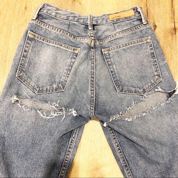 GRLFRND Karolina High-Rise Skinny Jean in Uptown - Picture 5 of 8